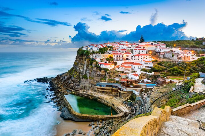 Sintra Palaces & Coast E-Bike Adventure